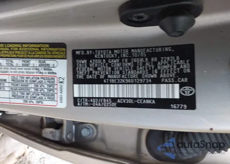 2006 Toyota Camry Le z USA, uszkodzony, nr VIN 4T1BE32K96U129734